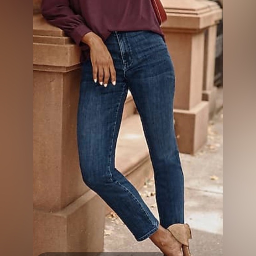 J. Jill Women's Curvy Slim Fitting Jeans in Classic Blue size 10 petite